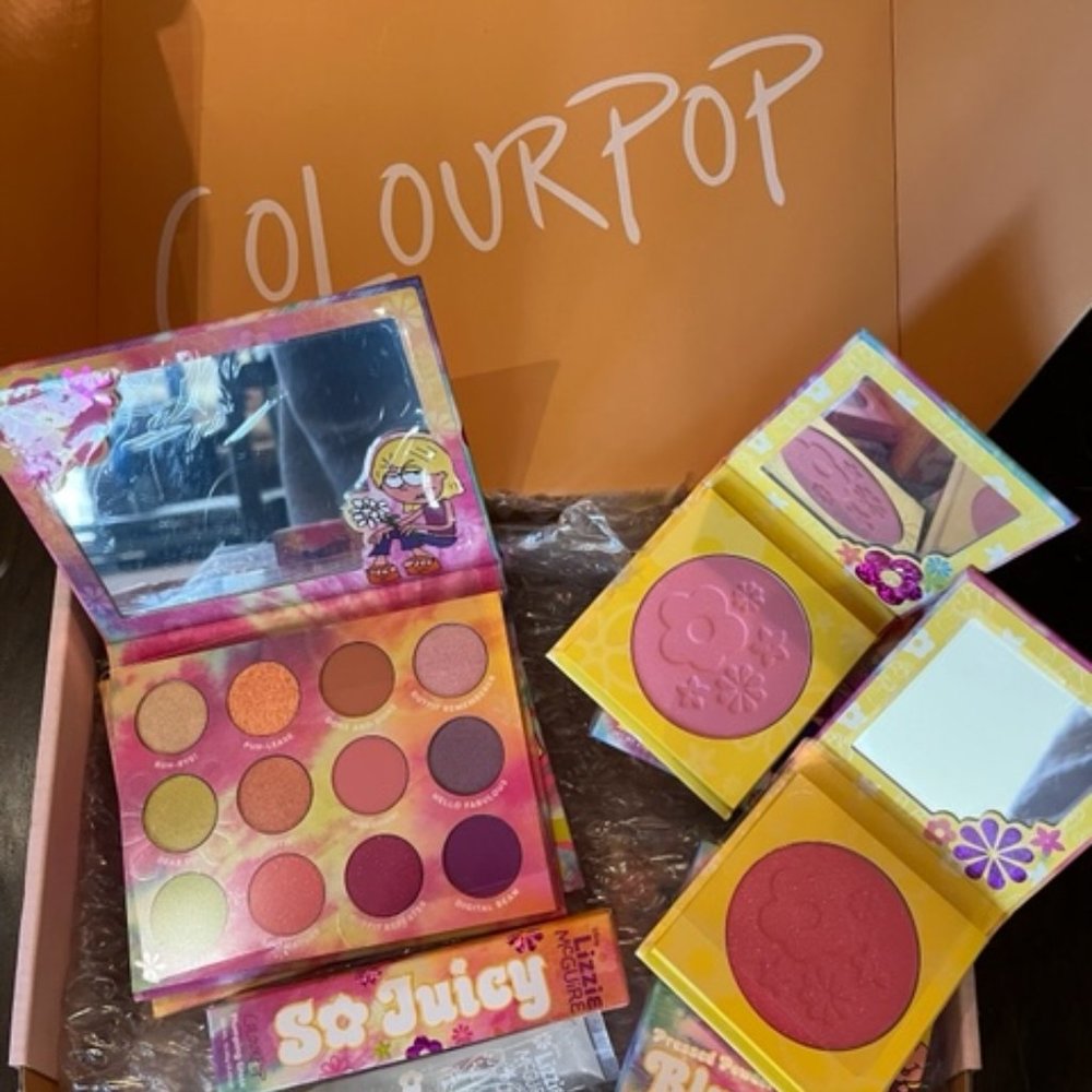 X 2 - Disney Lizzie McGuire Collection ColourPop  - NIB